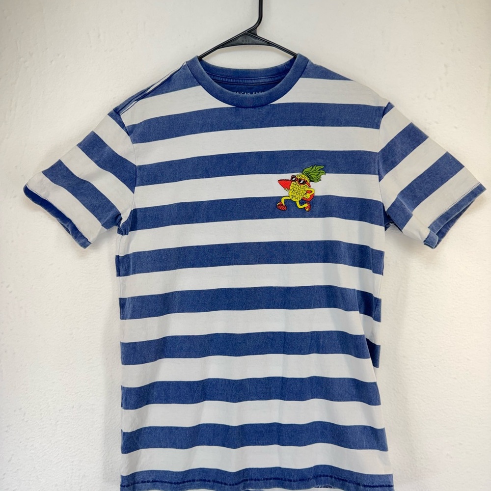 American Eagle T-Shirt Mens Small Embroidered Pineapple Surf Blue Stripe Crew
